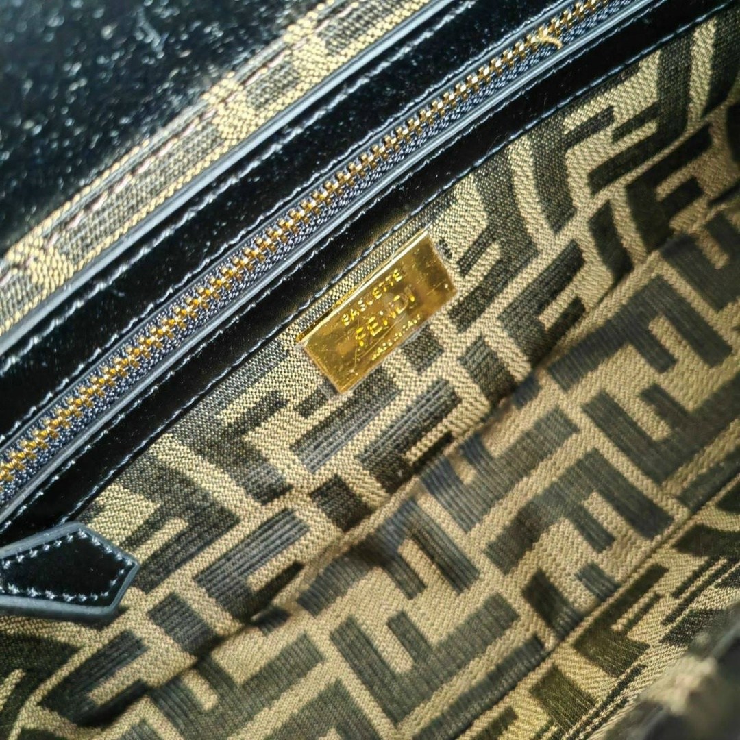 сумка fendi,сумка fendi baguette,женская сумка fendi,сумка фенди,модная сумка