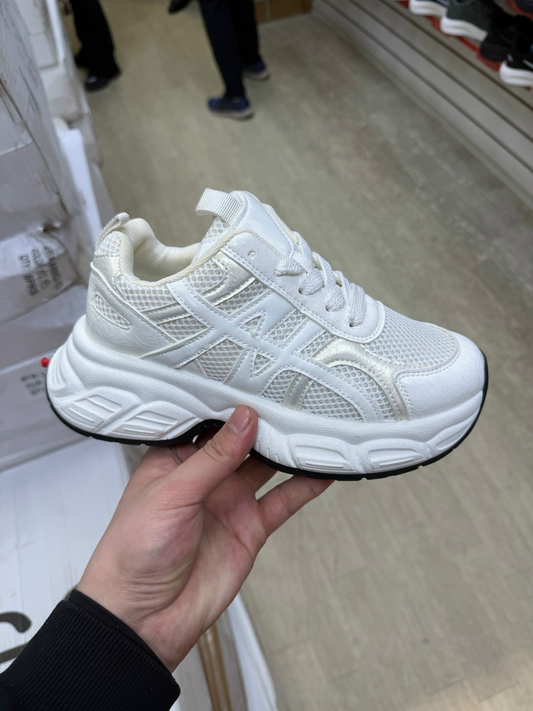 кроссовки женскиe,кроссовки,массивные кроссовки женские,массивные кроссовки,повседневные кроссовки