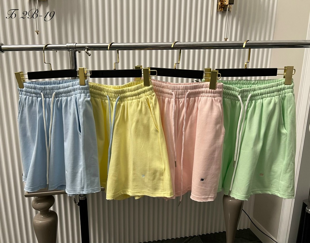 спортивные костюмы женские,,женская кофта,футболки модные