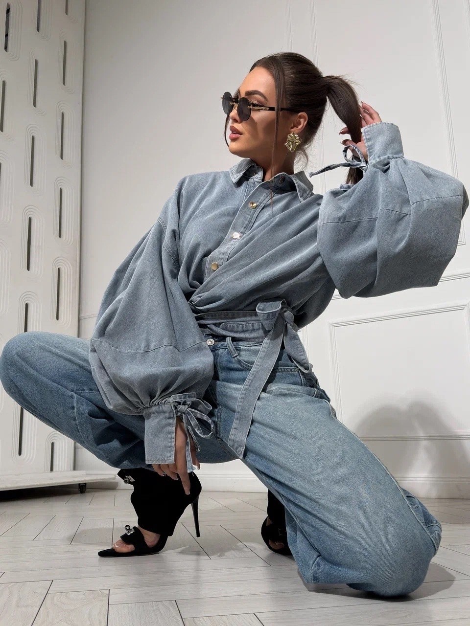джинсовая рубашка женская,комбинезон джинсовый,джинсовый комбез,джинсы стильные,джинсовая куртка