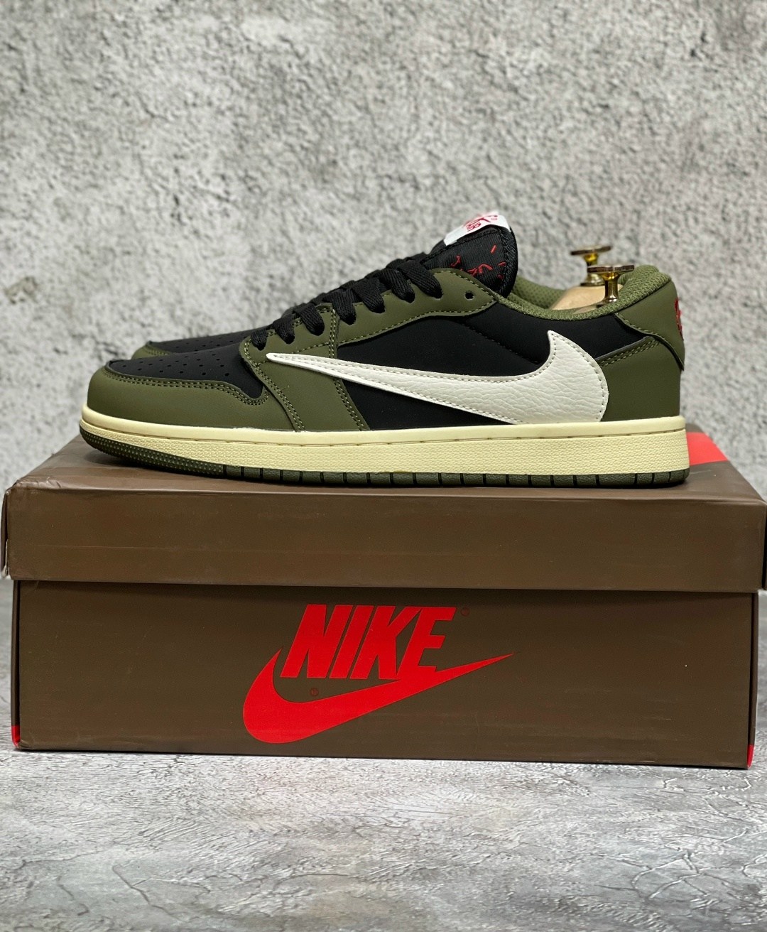 кроссовки nike air jordan 1 low x travis scott,nike air jordan 1 low travis scott,nike air jordan 1 low x travis scott,air jordan 1 low travis scott,кроссовки air jordan 1 low x travis scott