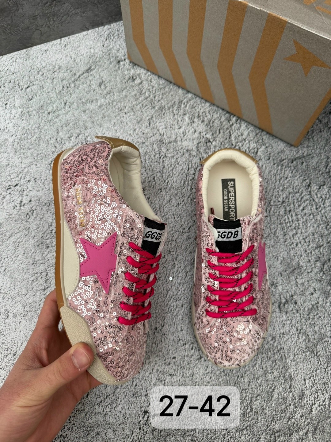 ,кеды golden goose superstar pink,golden goose кеды superstar с блестками,кроссовки golden goose, женская