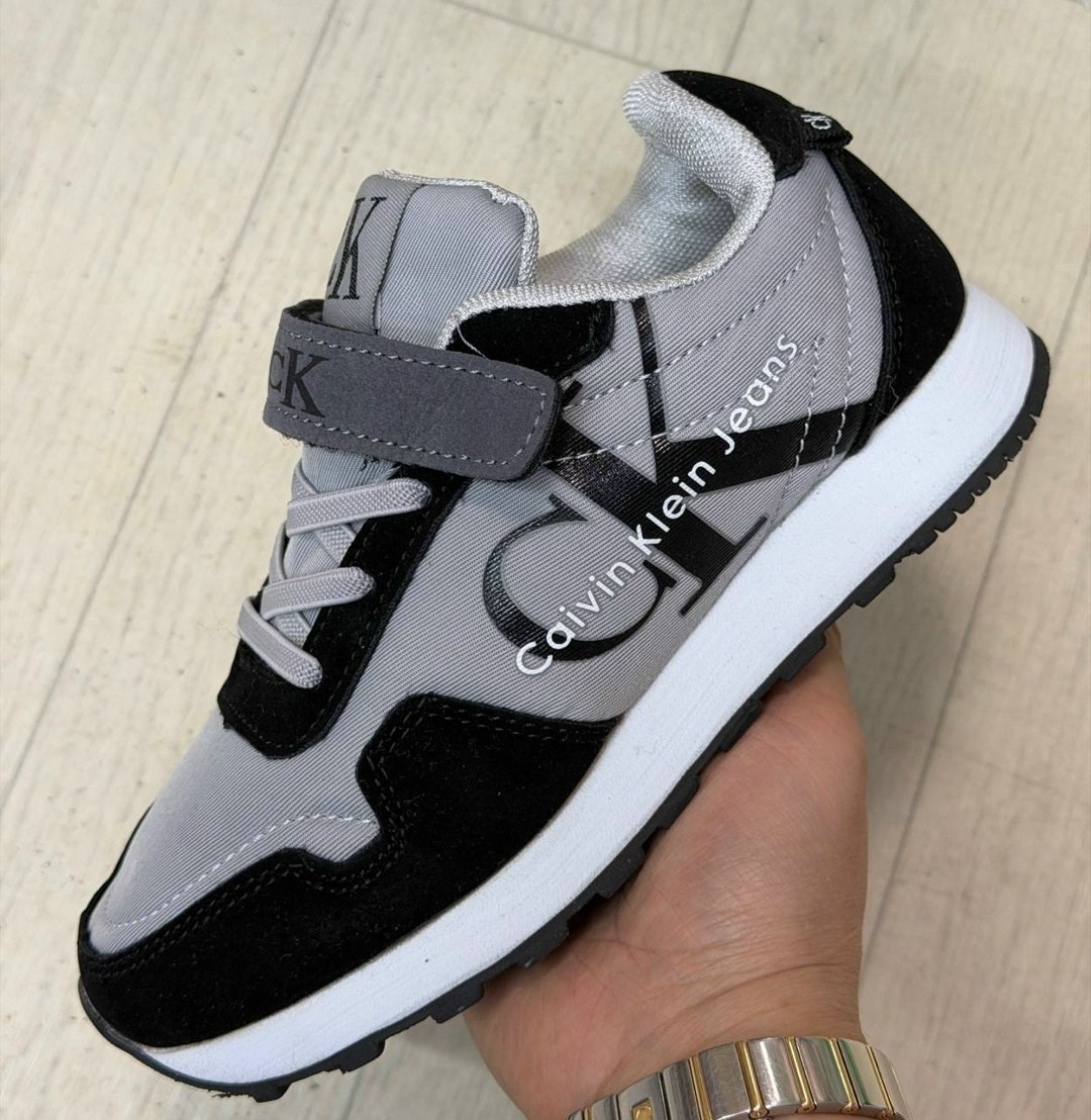 кроссовки adidas sharks,кроссовки адидас шарк женские,кроссовки adidas,адидас шарк,кроссовки адидас шарк