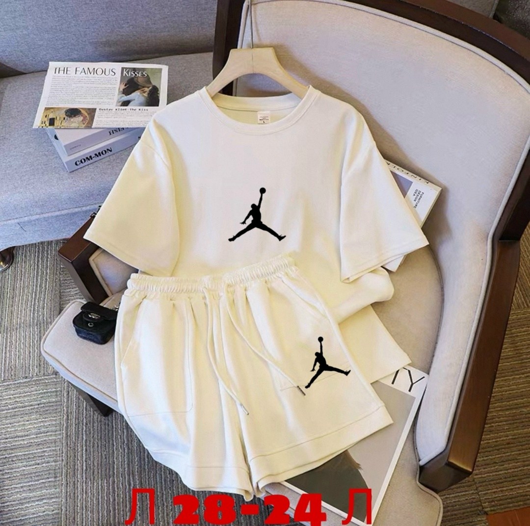 спортивные костюм,спортивные костюм с шортами,спортивные костюмы женские,одежда комплект,костюм шортами