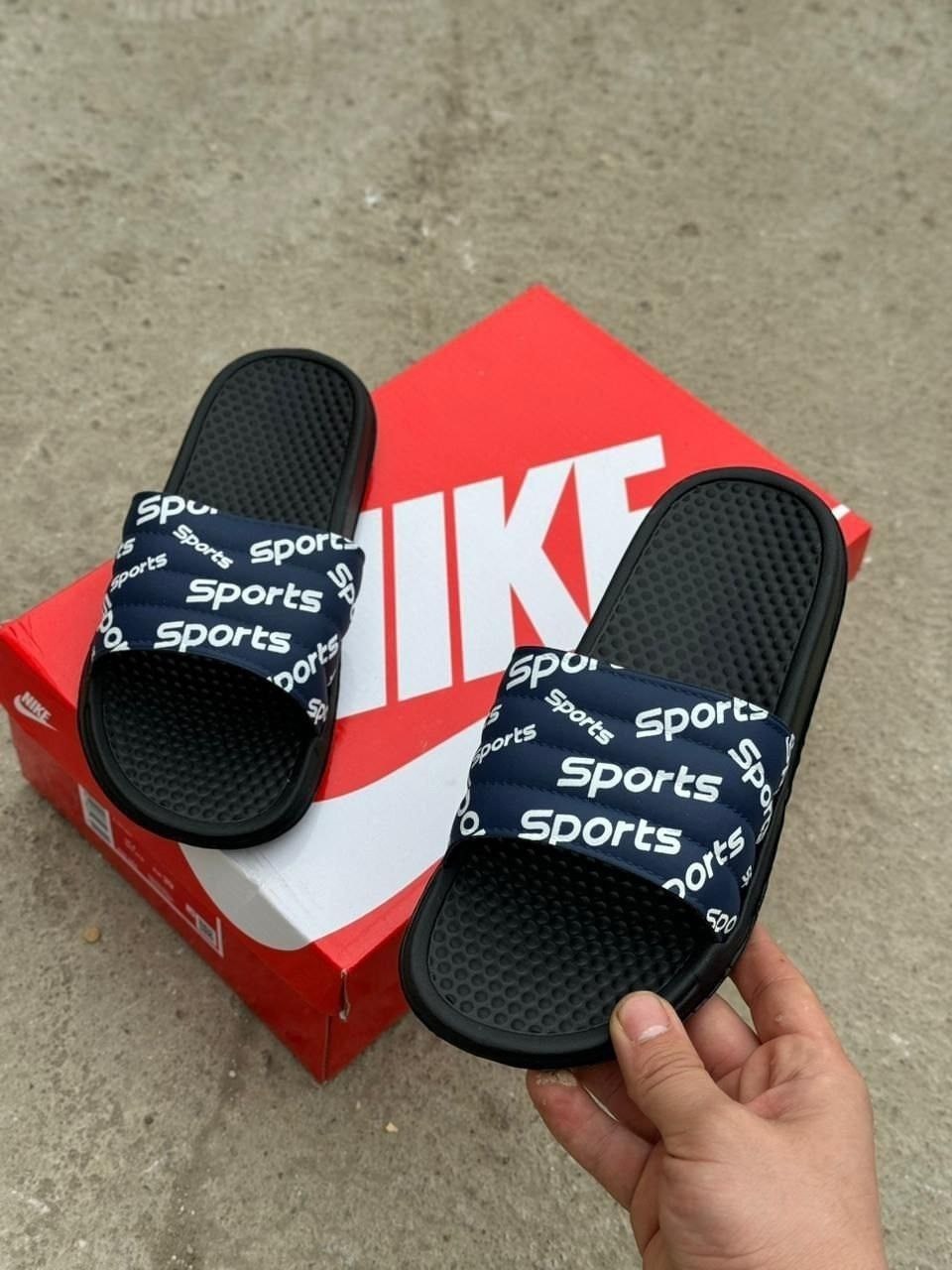 шлепки адидас,шлепки адидас изи,шлепки adidas,шлепанцы adidas adilette comfort,шлепки мужские