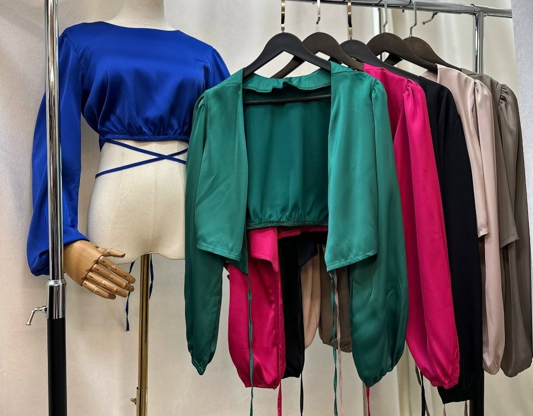 топ с завязками,кроп топ,модные блузы,топ женский,блузка женская