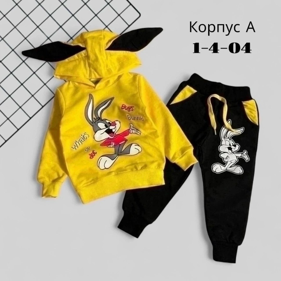 детский костюм трикотажный bugs bunny,костюм трикотажный little bunny,костюм трикотажный little bunny q&t kisd,трикотажный костюм для девочки,спортивный костюм little bunny с капюшоном