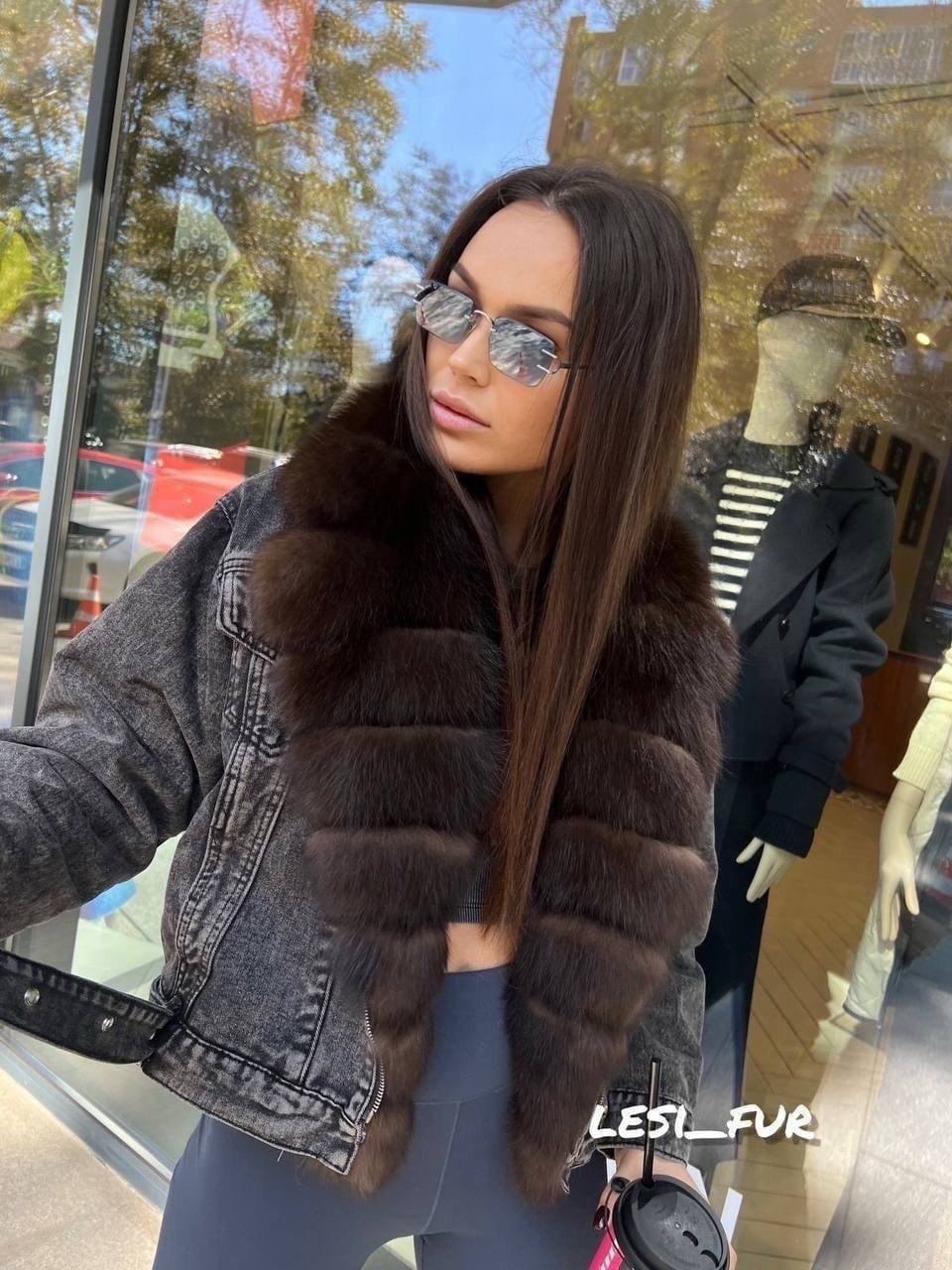 джинсовая куртка с натуральным мехом песца,джинсовка с мехом песца,джинсовая куртка с мехом песца,джинсовая куртка с мехом соболя yana kraft brand,куртка с натуральный мехом
