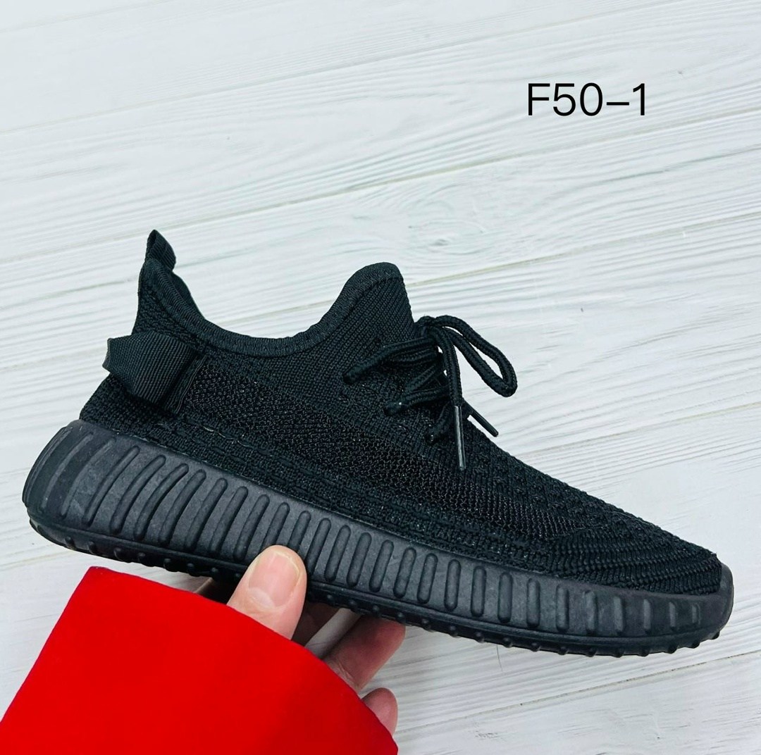 женские кроссовки,,спортивная ,удобные кроссовки,кроссовки повседневные