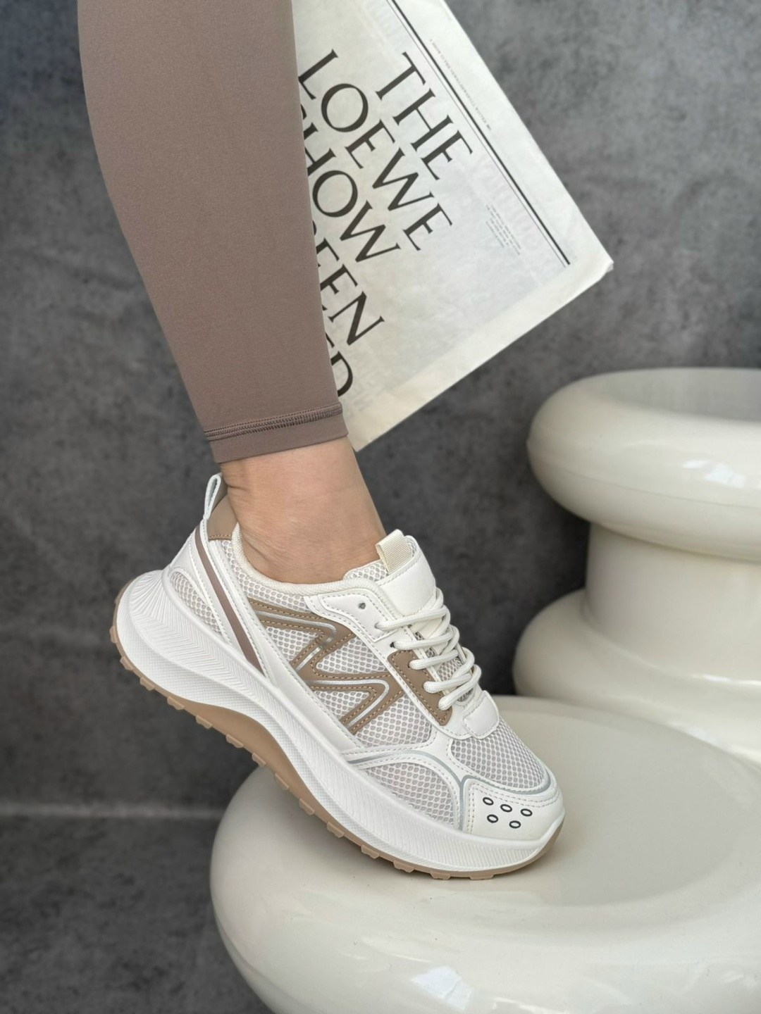 кроссовки женскиe,кроссовки для женщин,кроссовка,модные кроссовки,спортивная