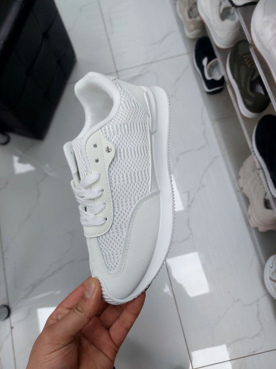 ,женские кроссовки,спортивная ,мужские кроссовки,кроссовки коричневые женские