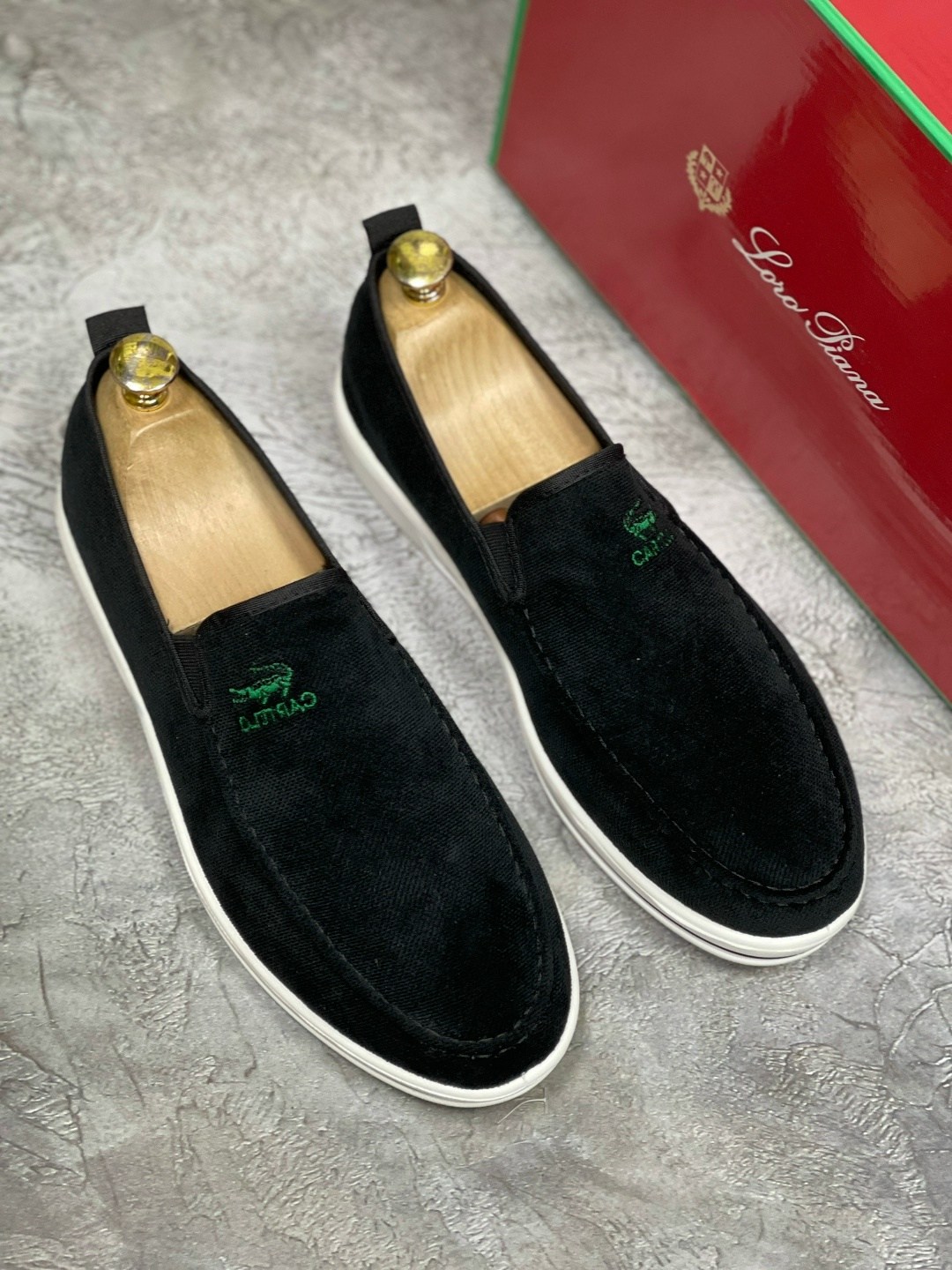 ,лоферы loro piana мужские,мужские замшевые лоферы,лоферы из натуральной замши,лоферы замшевые