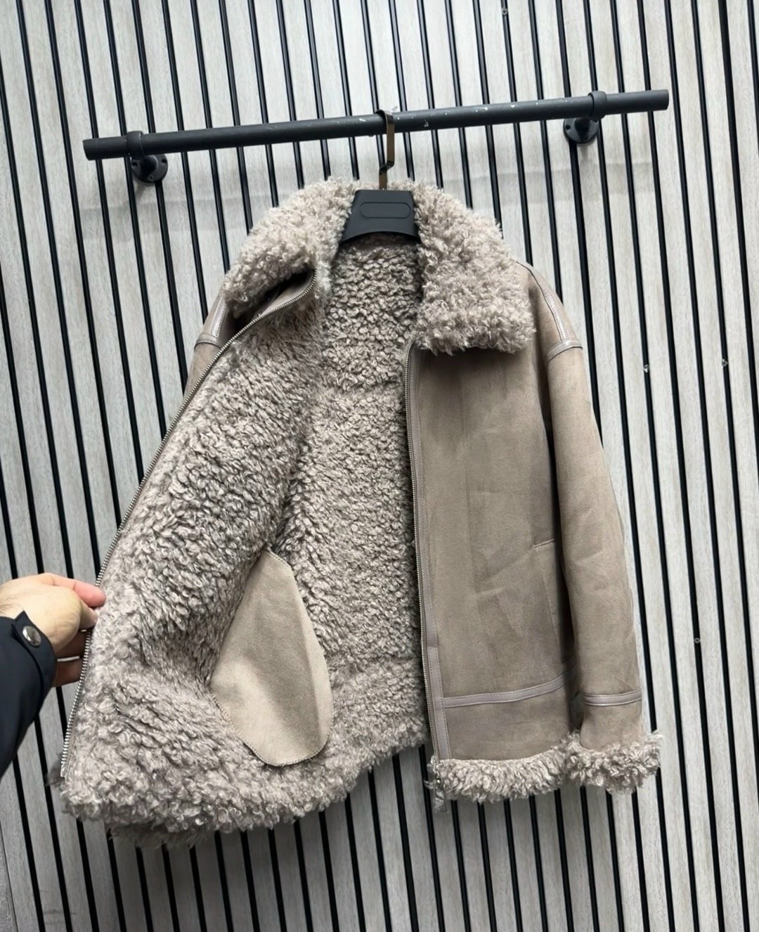 дубленка женская,дубленка светлая,дубленка авиатор,дубленка,дубленка женская зимняя демисезонная tual