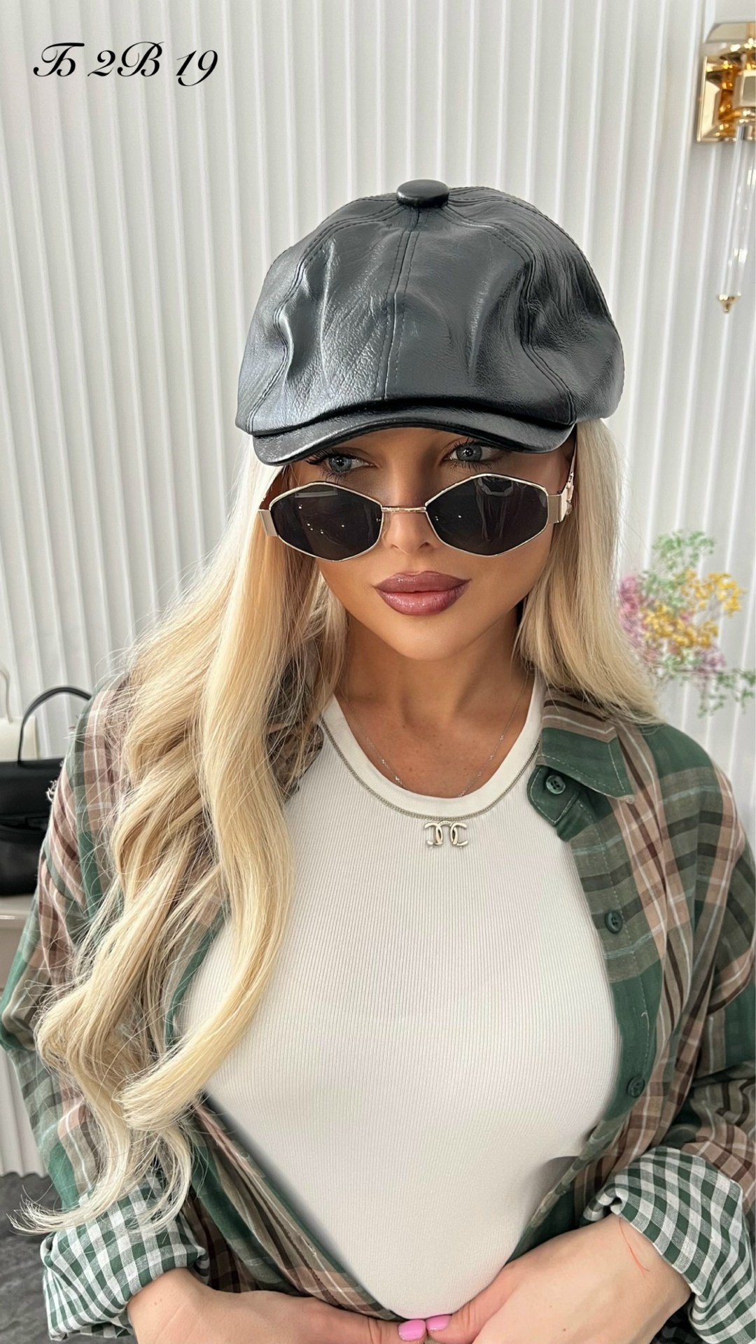 кепи кожаная с коротким козырьком фуражка katomi,кожаная кепка женская,кожаная кепка,кепка женская,кожаная бейсболка женская