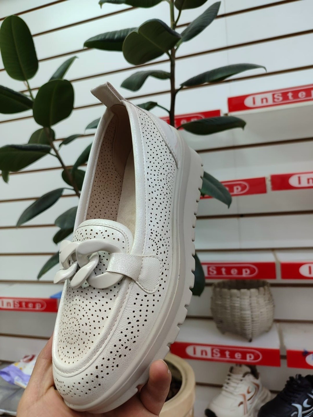 ,женские кроссовки, женская,обуви,кроссовка