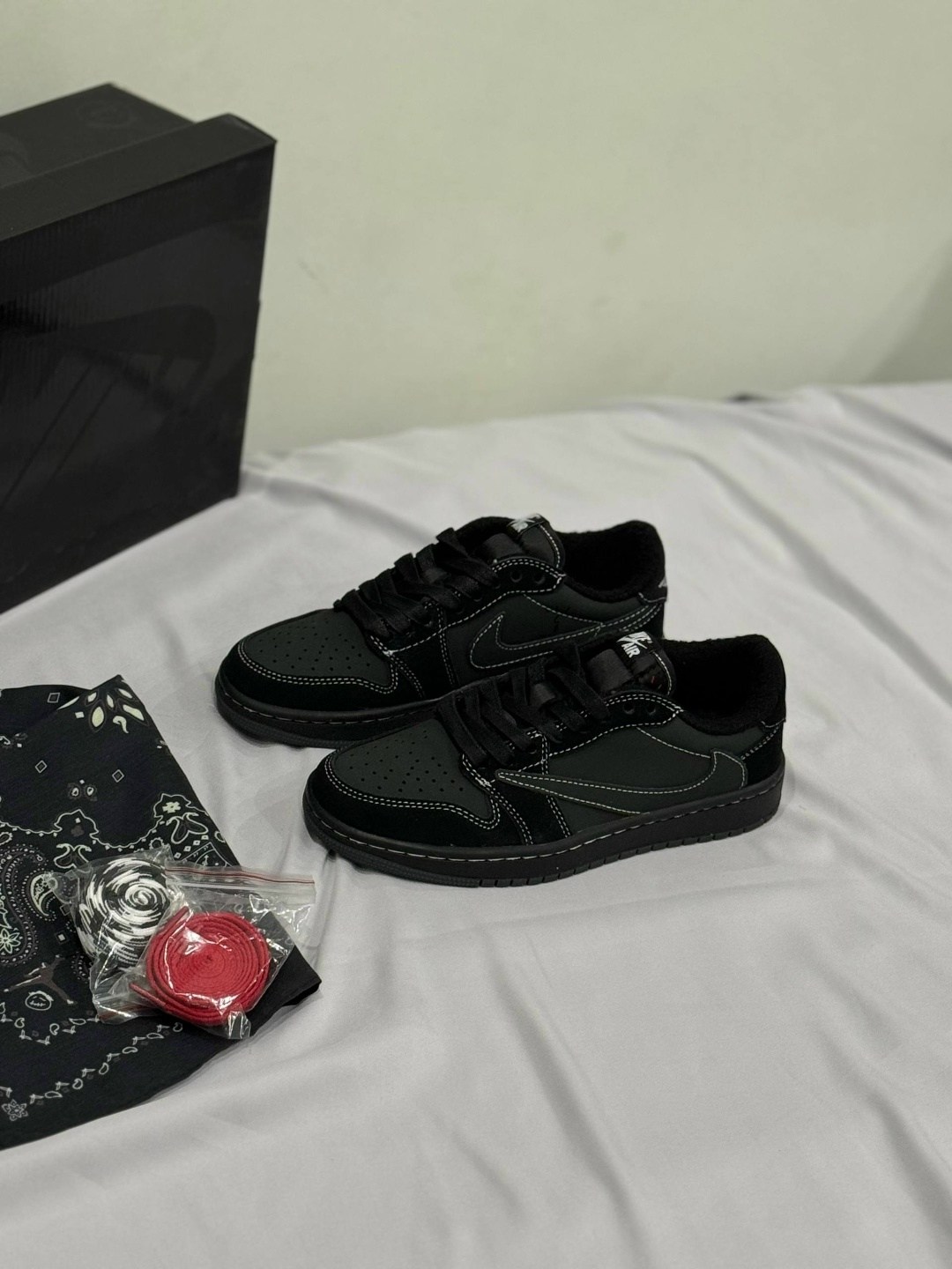 nike air jordan 1 low travis scott black phantom,travis scott x air jordan 1 low "black phantom",nike air jordan 1 travis scott black phantom,кроссовки nike travis scott x jordan 1 low,nike air jordan