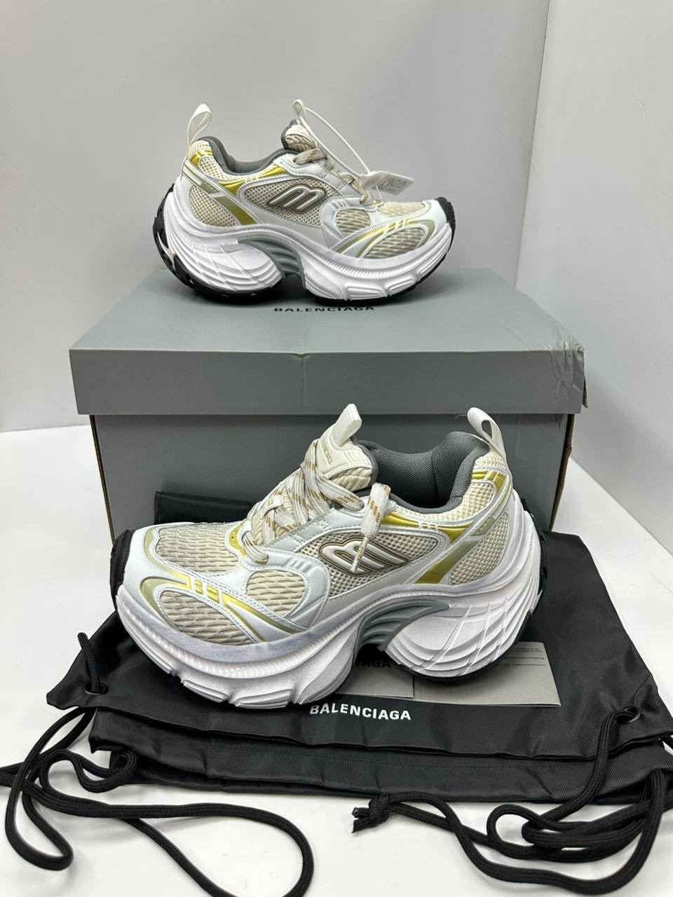 кроссовки женские balenciaga,balenciaga кроссовки,баленсиага кроссовки женские,кроссовки женскиe,кроссовки balenciaga cargo 11th