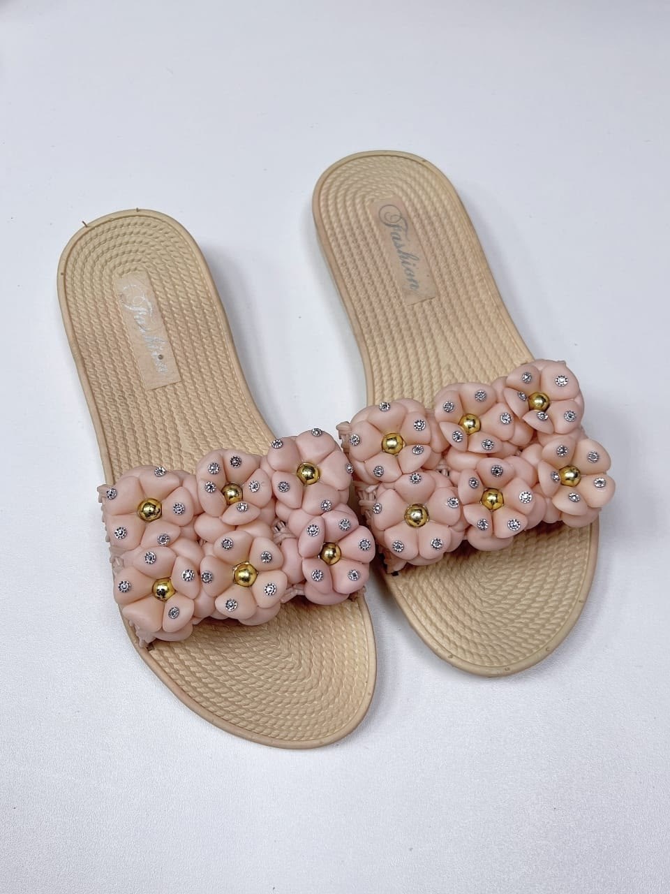 ,шлепки женские гипанис,шлепанцы женские,шлепки женские,шлепки женские бежевые