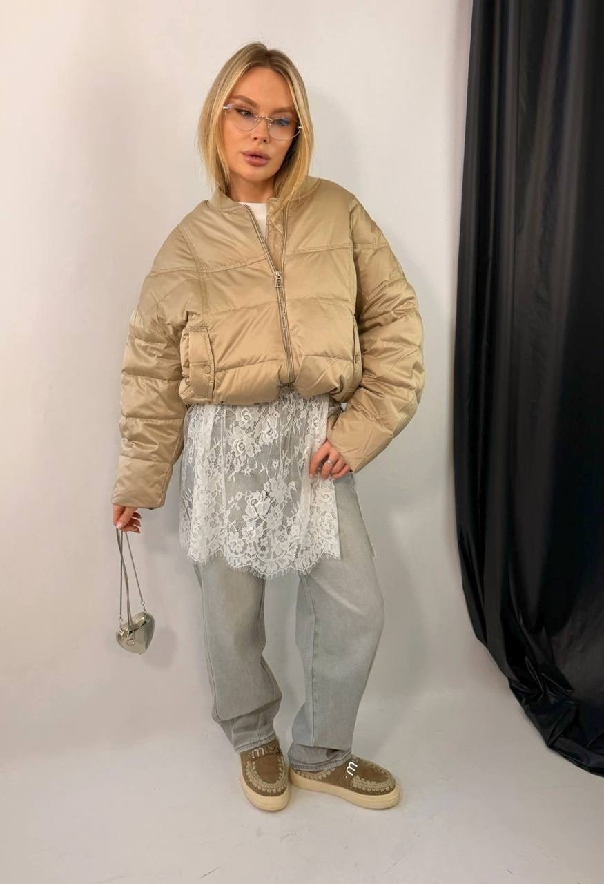 бежевая куртка демисезонная,куртка модная,georgia cropped puffer jacket beige,бежевая куртка,куртка бомбер