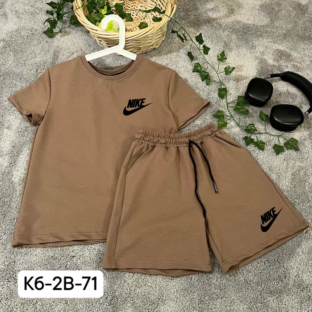 костюм спортивный с футболкой и шортами летний,летние костюмы,спортивный костюм adidas,костюм со шортами,костюм молочный