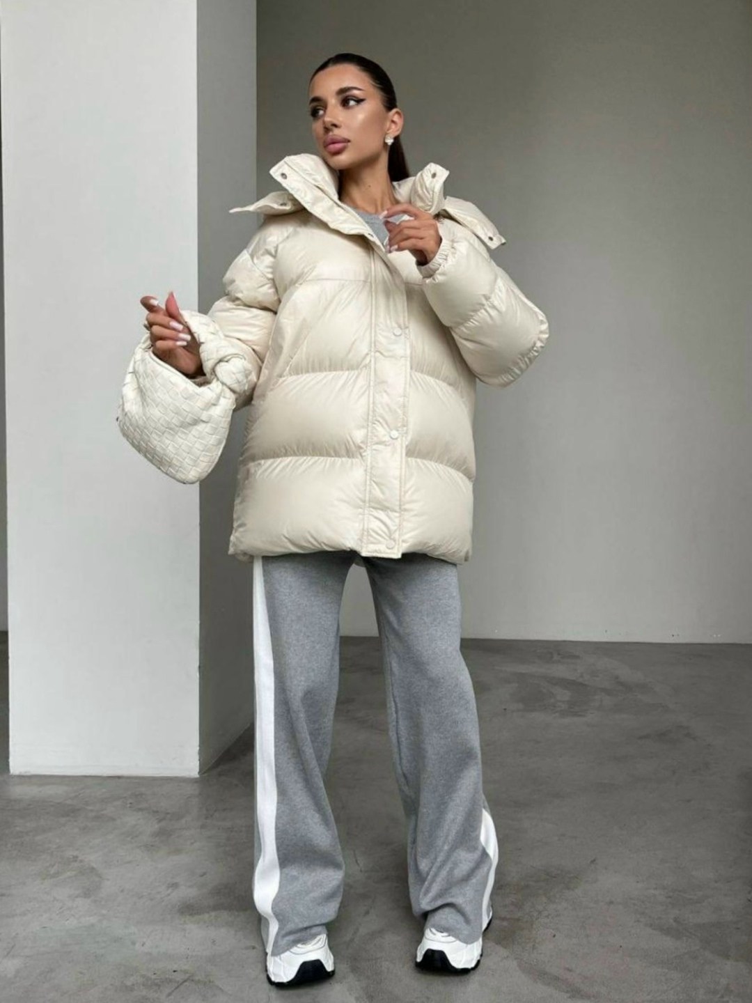 куртка оверсайз,куртка оверсайз зимняя,пуховик дутый оверсайз,куртка зимняя женская,короткий пуховик