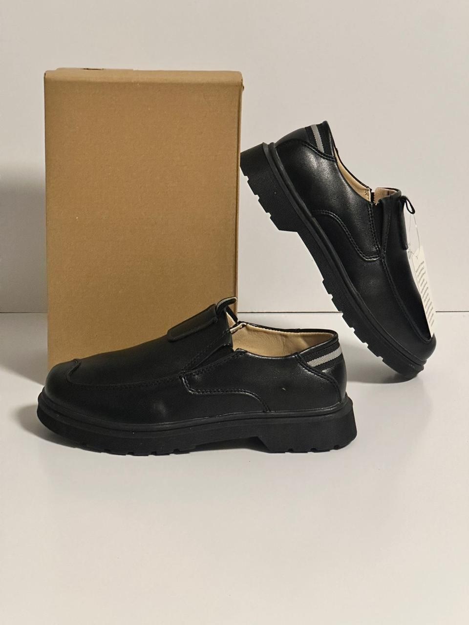 ,обуви,стильные туфли,кожаные лоферы,женская