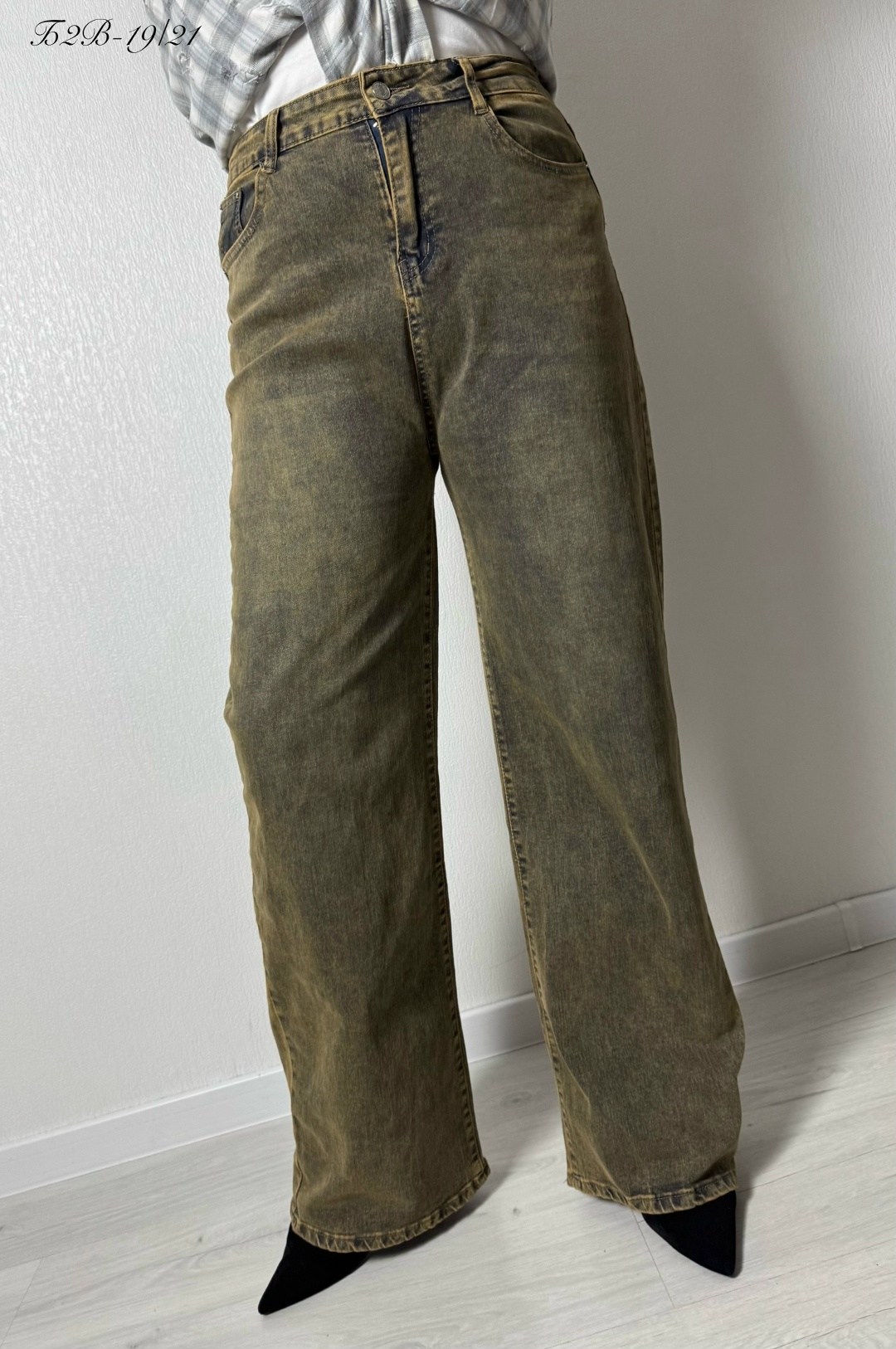 женские джинсы,широкие джинсы,джинсы стиль,рубашка женская,широкие женские джинсы