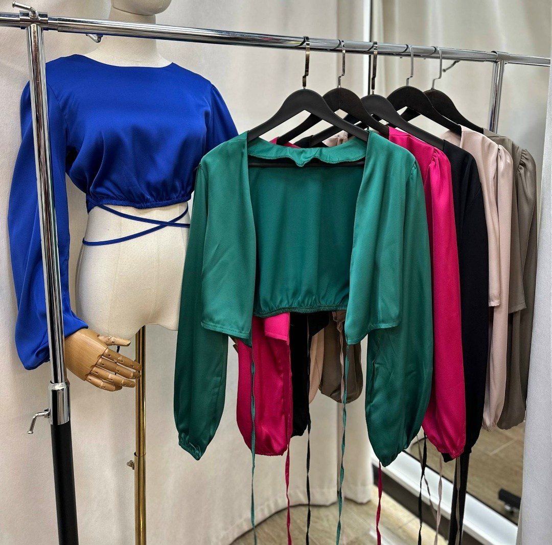 топ с завязками,кроп топ,модные блузы,топ женский,блузка женская