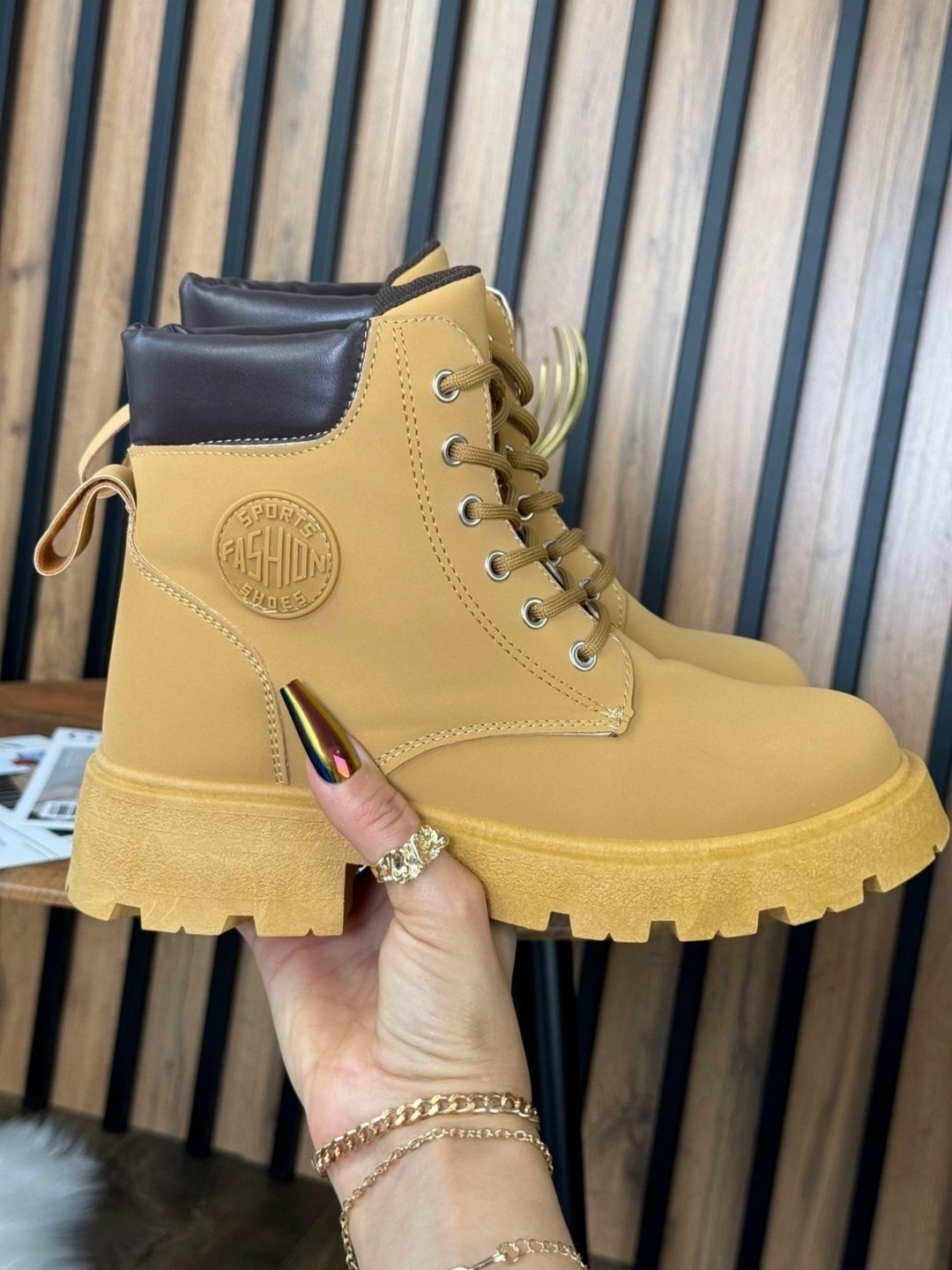 ботинки женские,,ботинки модные,ботинка,ботинки пустынные женские