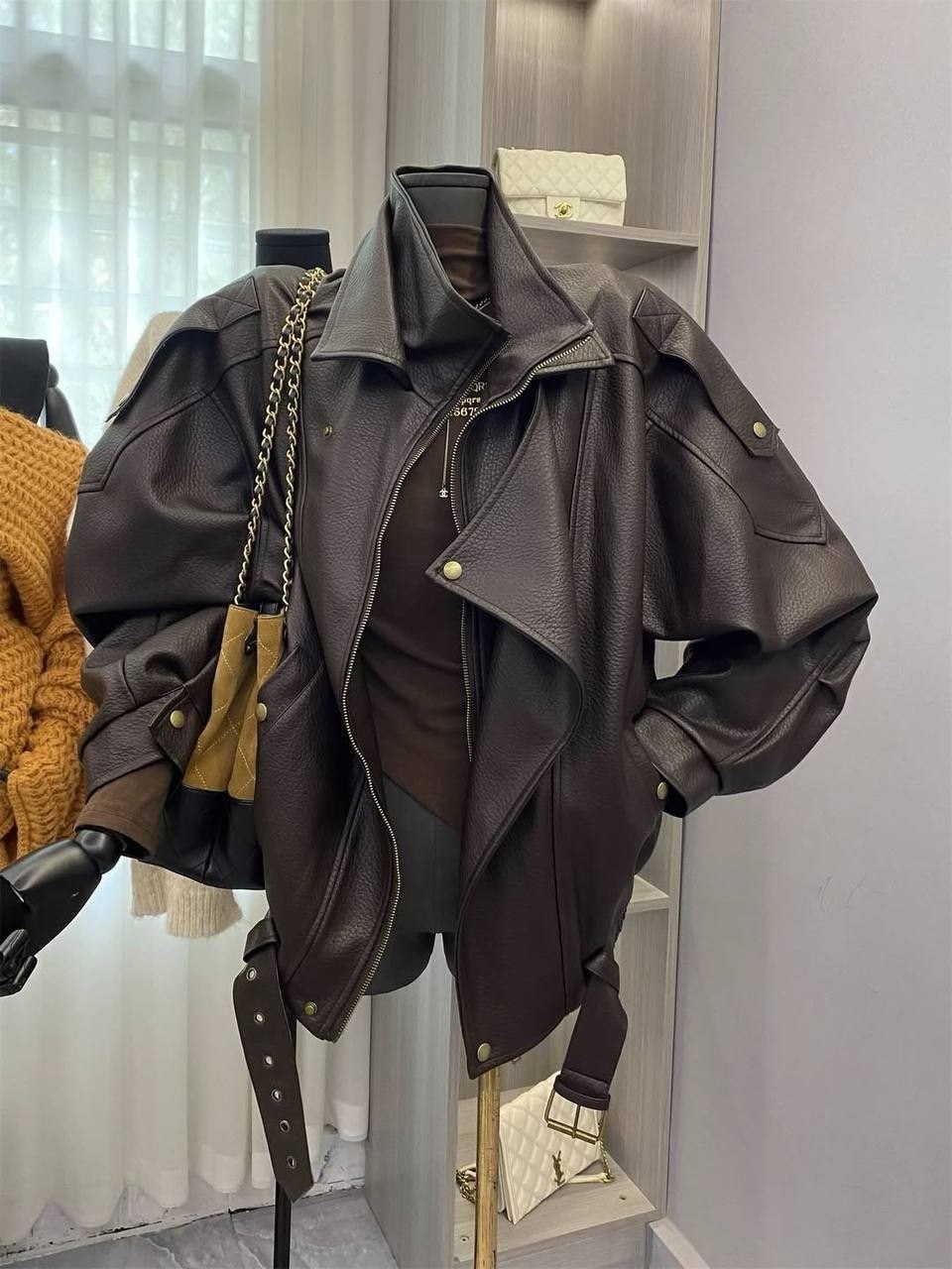 кожаная куртка,женская кожаная куртка,куртка женская из искусственной кожи,куртка женская,косуха оверсайз