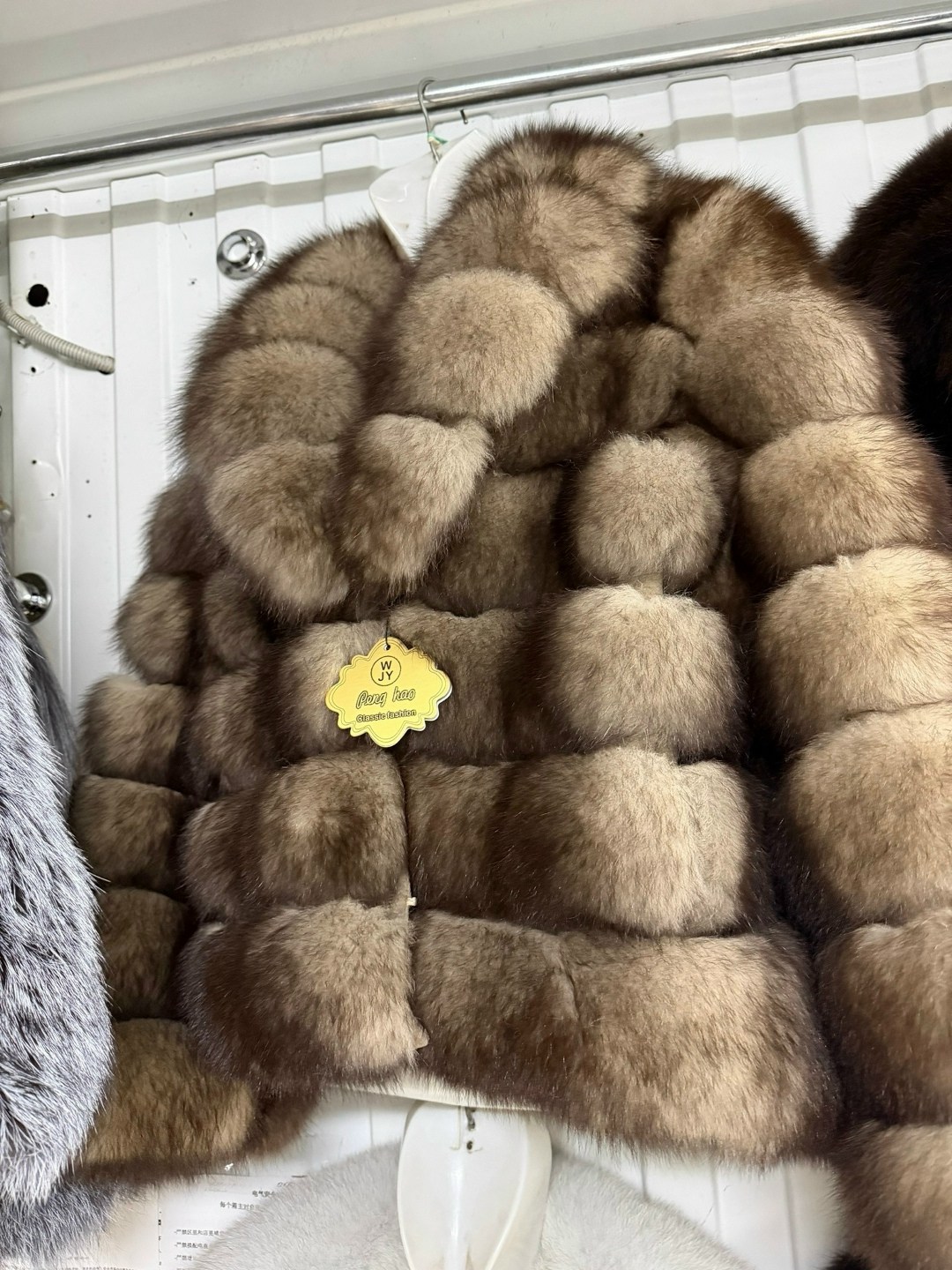 шуба из песца,шуба из песца под соболя,шуба песец,шуба песцовая,шуба песец под соболь