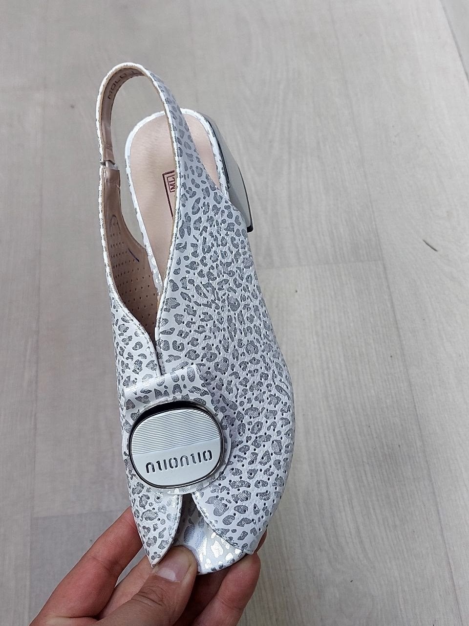 босоножки,босоножки женские marco magitni 561-0412,женские босоножки,серебристые босоножки,