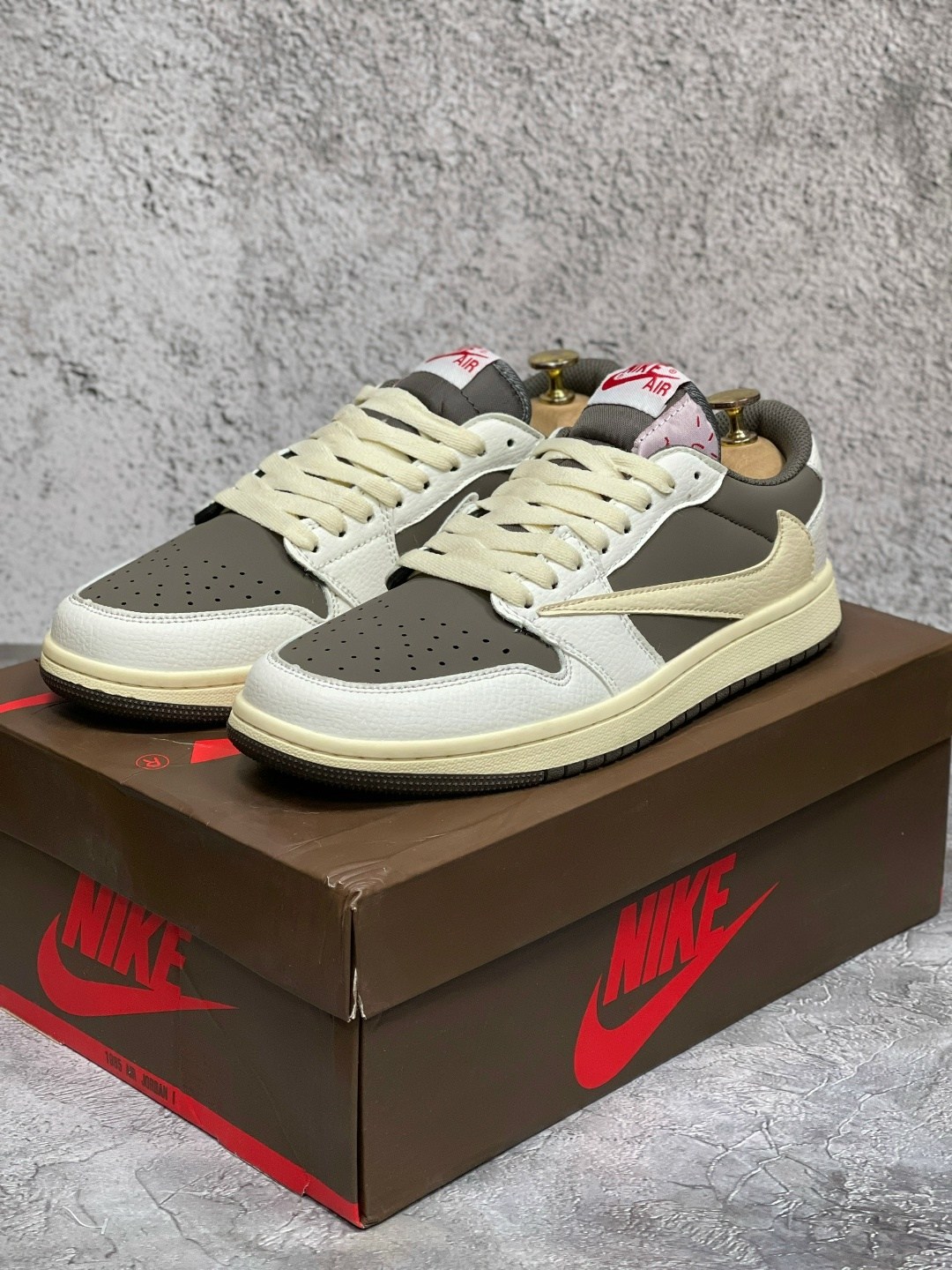 кроссовки nike air jordan 1 low x travis scott,nike air jordan 1 low travis scott,кроссовки nike air jordan 1 low travis scott,nike air jordan 1 low travis scott reverse mocha,nike air jordan 1 low x