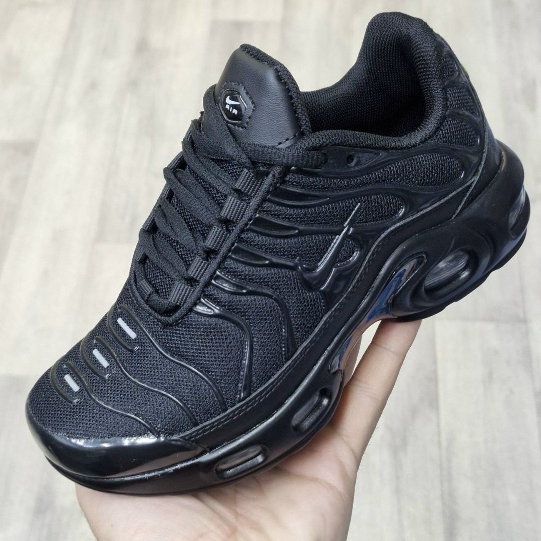 кроссовки nike air max "tn plus",nike air max tn plus white,кроссовки мужские nike air max tn белые,кроссовки,nike air max tn plus