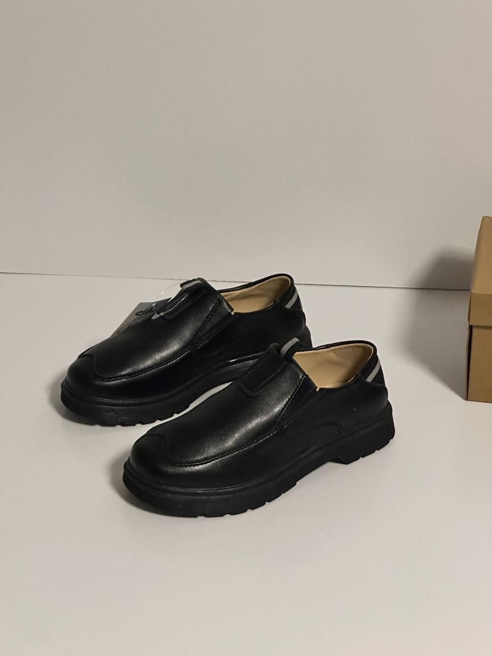 ,обуви,стильные туфли,кожаные лоферы,женская