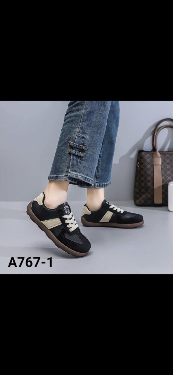 ,женские кроссовки,модные кроссовки,повседневные кроссовки,повседневная