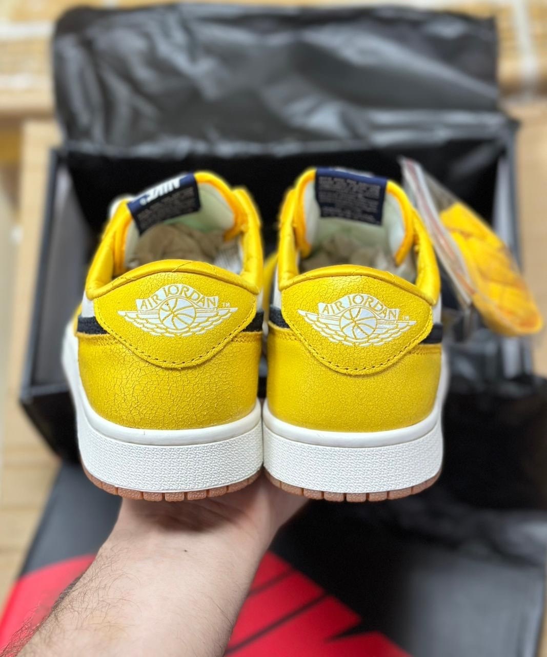air jordan 1 low pollen,nike air jordan 1 low,air jordan 1 low university gold,jordan 1 low yellow,air jordan 1 low