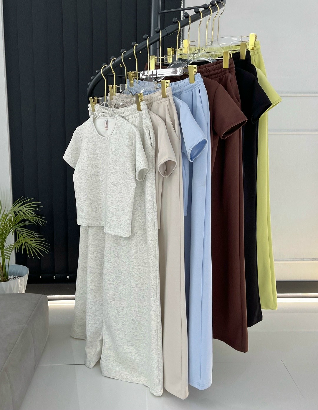 костюм женский,стильные костюмы,трикотажные костюмы,трикотажные костюмы женские,костюм двойка