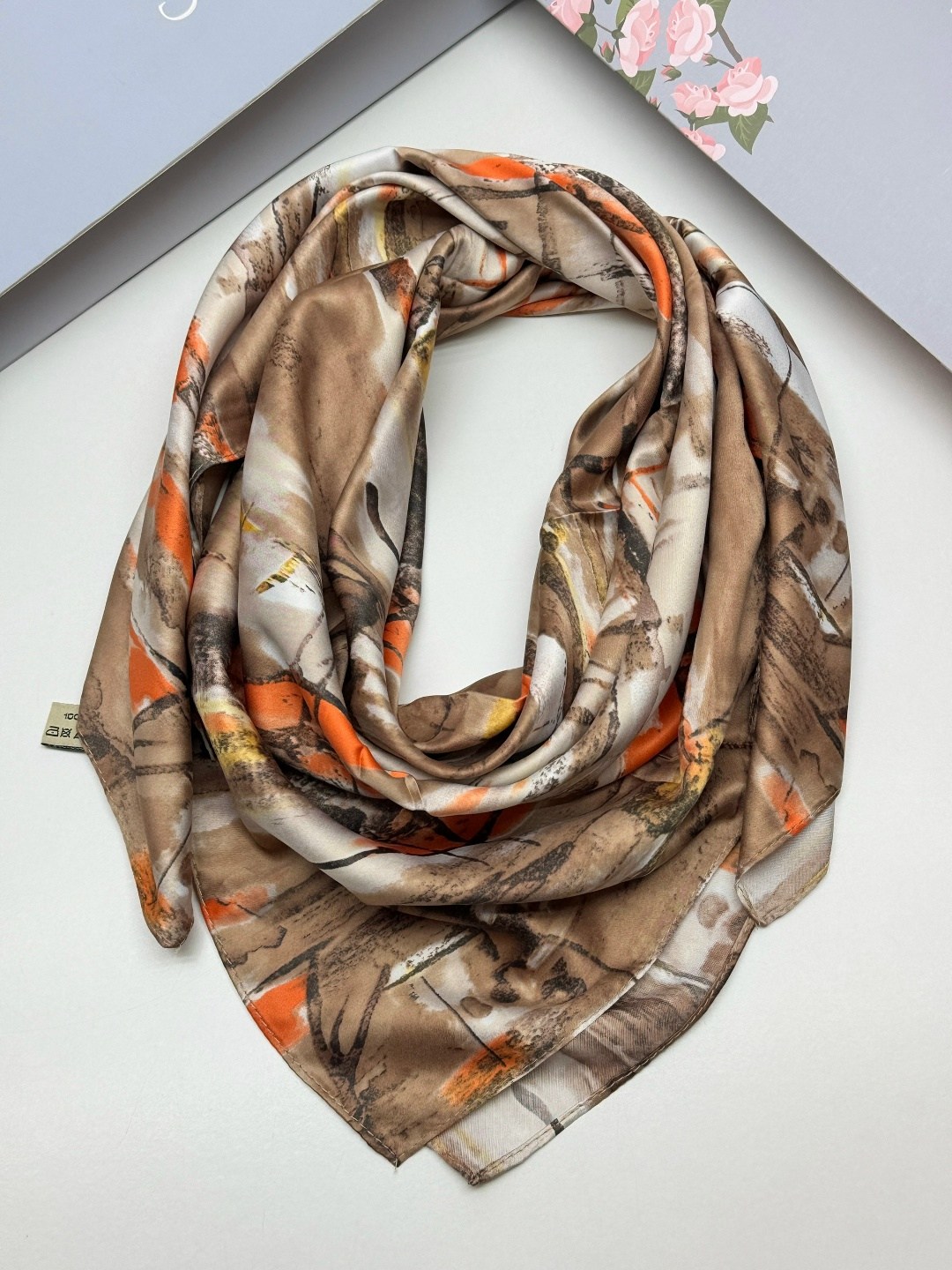 шелковый женский платок,платки шелковые,атласный платок,платки и шарфы,платка