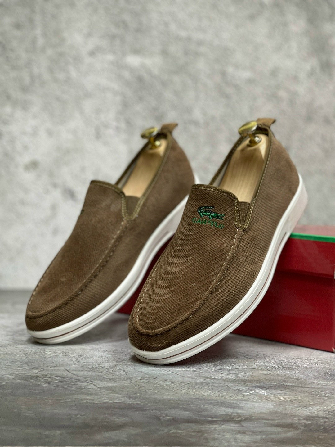 ,лоферы loro piana мужские,мужские замшевые лоферы,лоферы из натуральной замши,лоферы замшевые