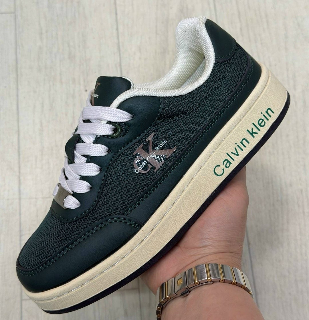 кроссовки adidas sharks,кроссовки адидас шарк женские,кроссовки adidas,адидас шарк,кроссовки адидас шарк