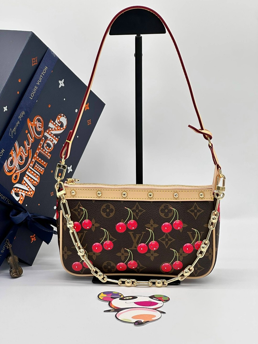 сумочка луи виттон,louis vuitton pochette,louis vuitton сумка,сумка через плечо от louis vuitton,модная сумка