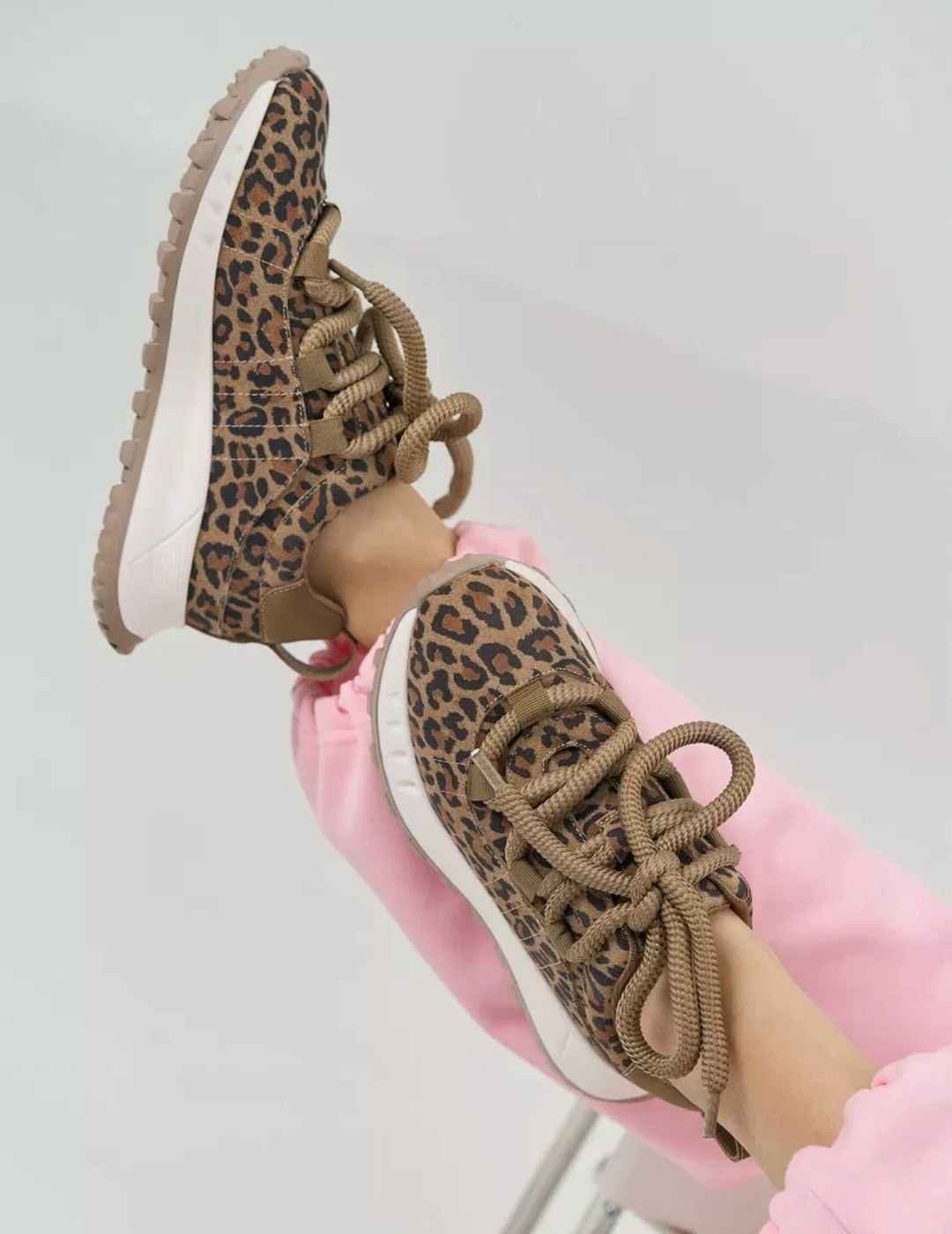 ,кроссовки женскиe,кроссовки леопардовые,обуви,женские кроссовки с леопардовым принтом