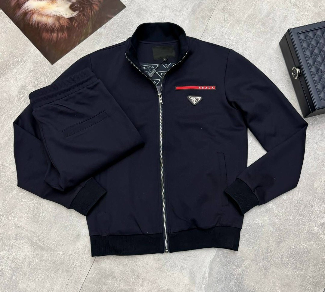 спортивный костюм prada,спортивный комплект одежды prada,мужской спортивный костюм,костюм мужской