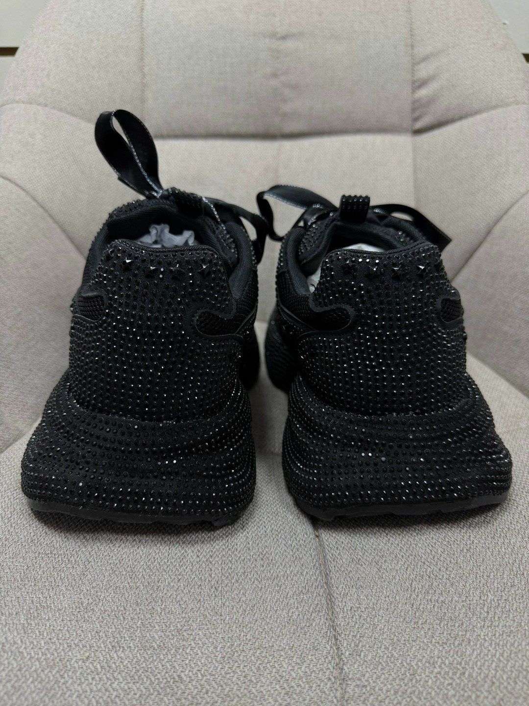 женские кроссовки,кроссовки,черные кроссовки,кроссовки со стразами, кроссовки