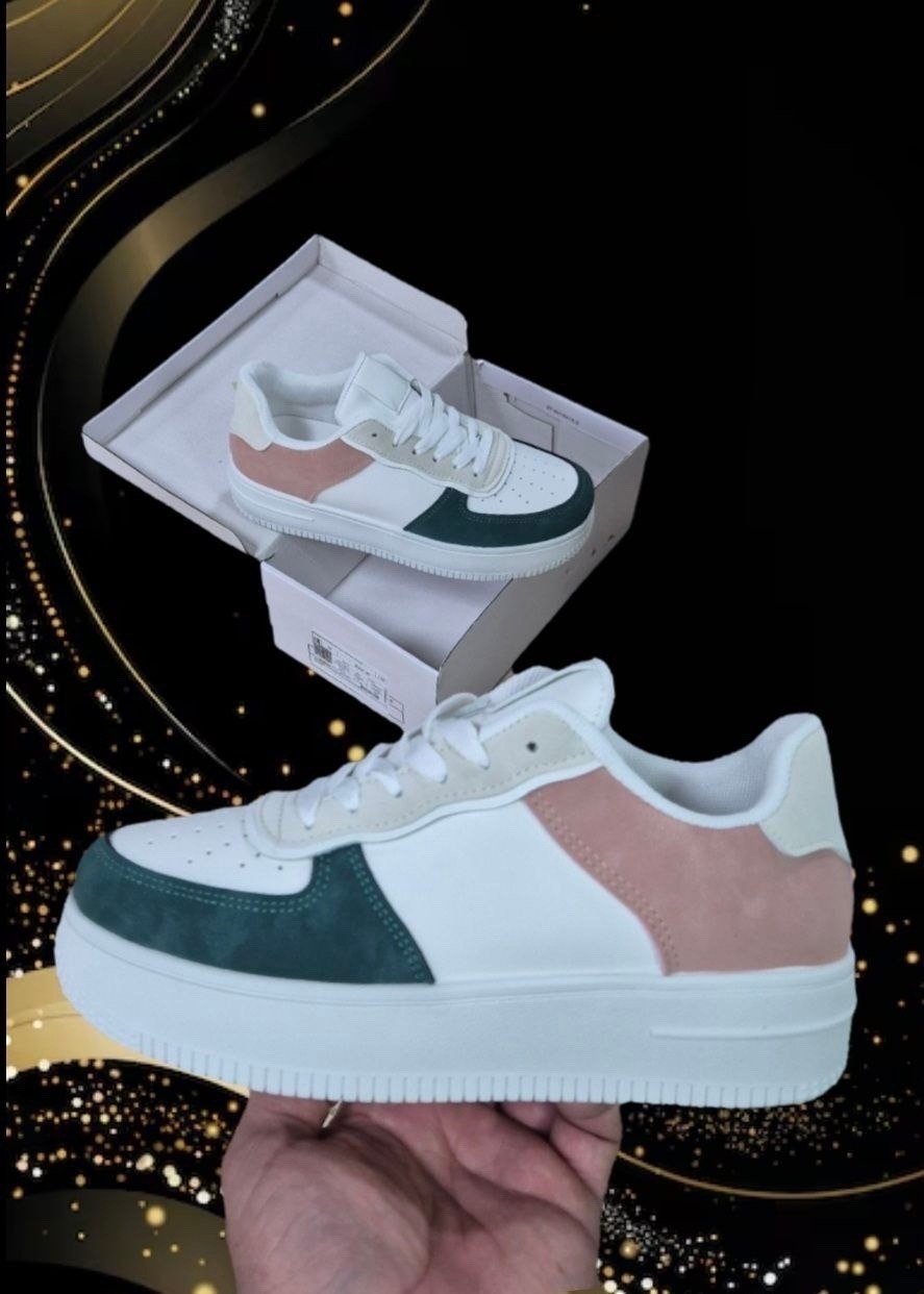 женские кроссовки,,модные кроссовки, женская,оригинальные кроссовки