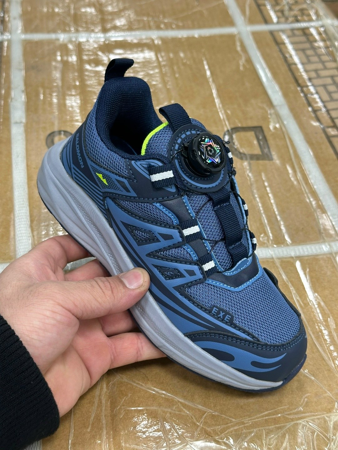 кроссовки,детские кроссовки,кроссовки мальчику,женские кроссовки,спортивная