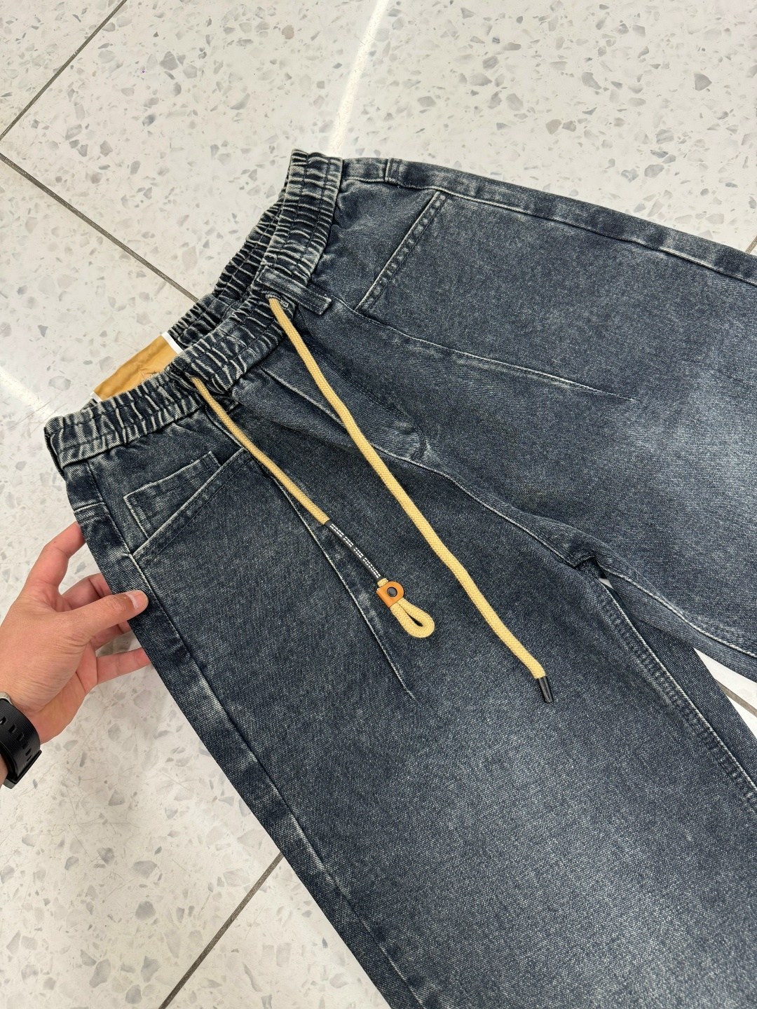 мужские джинсы,повседневные брюки,одежда в стиле,широкие джинсы,мужская мода