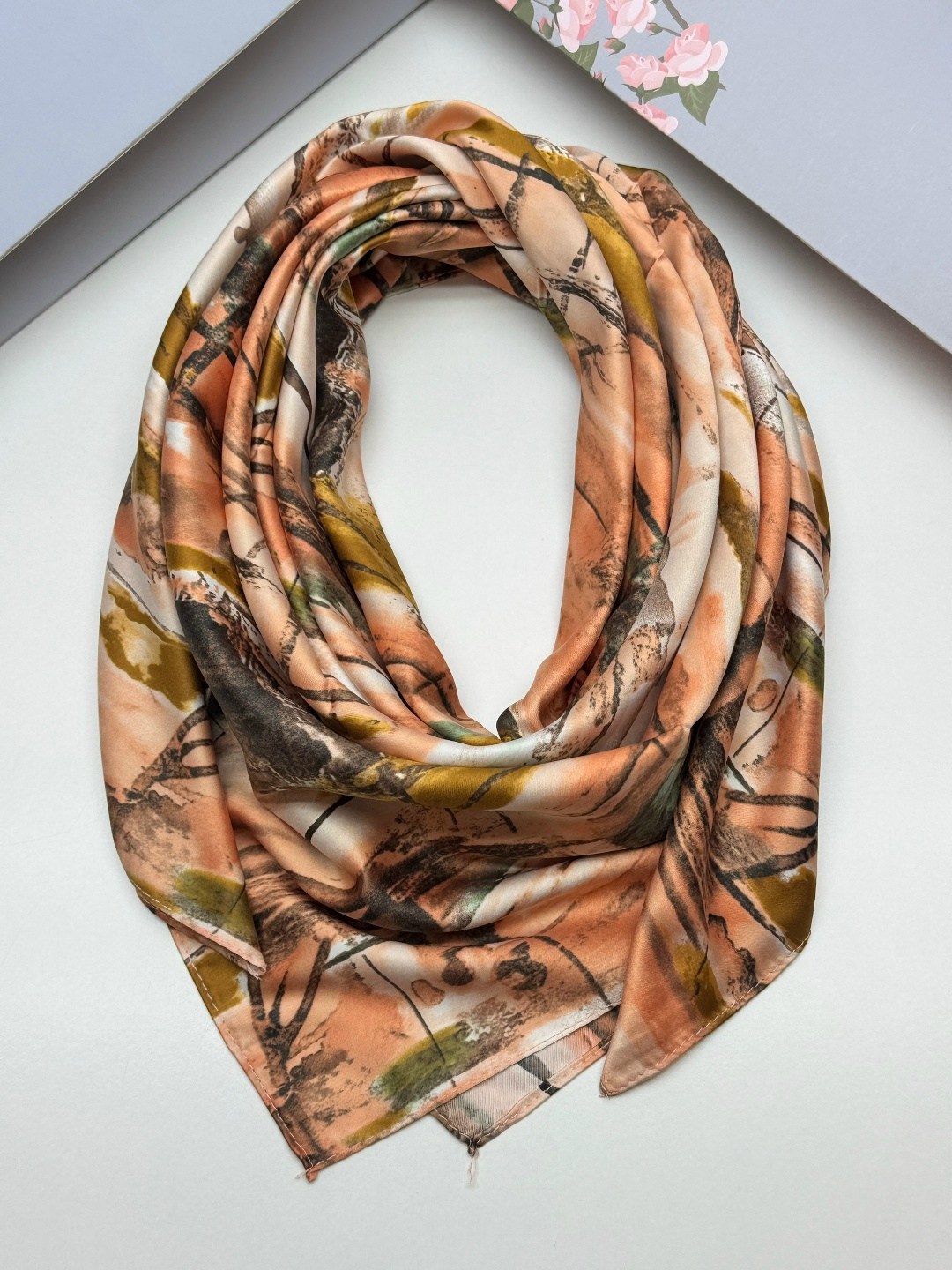 шелковые платки,платки и шарфы,платки женские,шелковый шарф,шарф женский платок