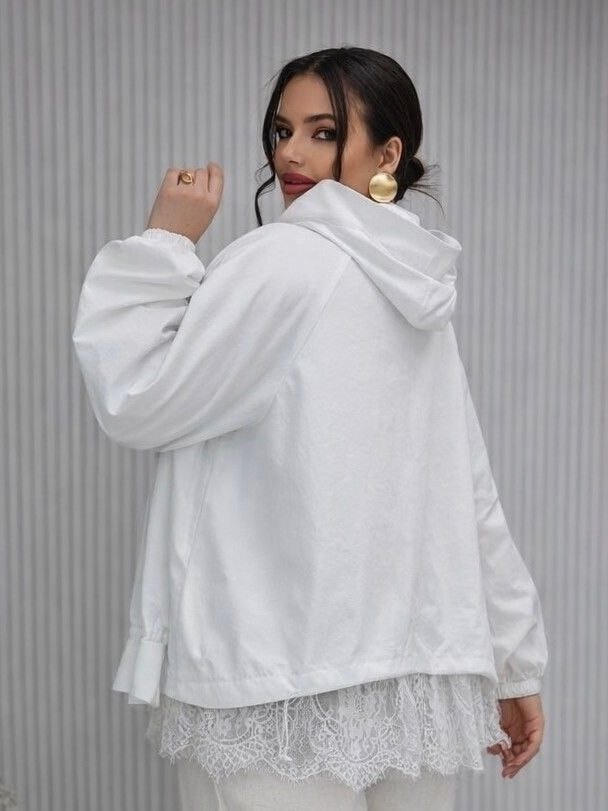 женская ветровка,костюм белый,куртка женская белая,ветровка белая,легкая куртка